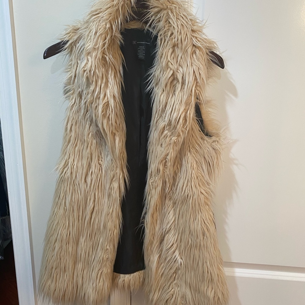 INC international concepts faux fur vest